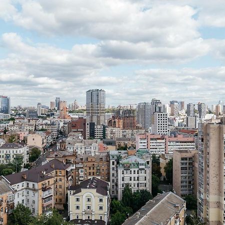 Pearl Premium Apartments 5 Киев Екстериор снимка
