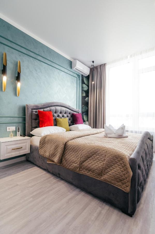 Pearl Premium Apartments 5 Киев Екстериор снимка