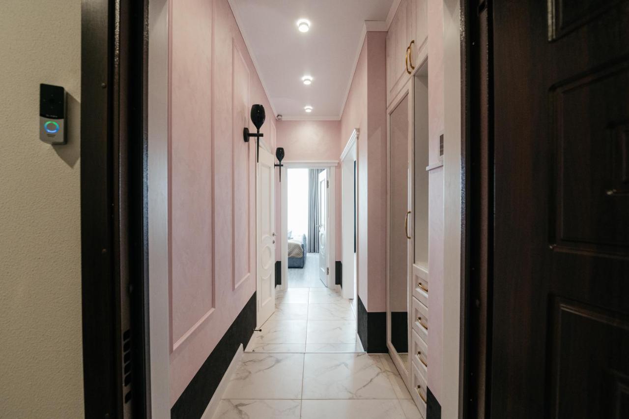 Pearl Premium Apartments 5 Киев Екстериор снимка