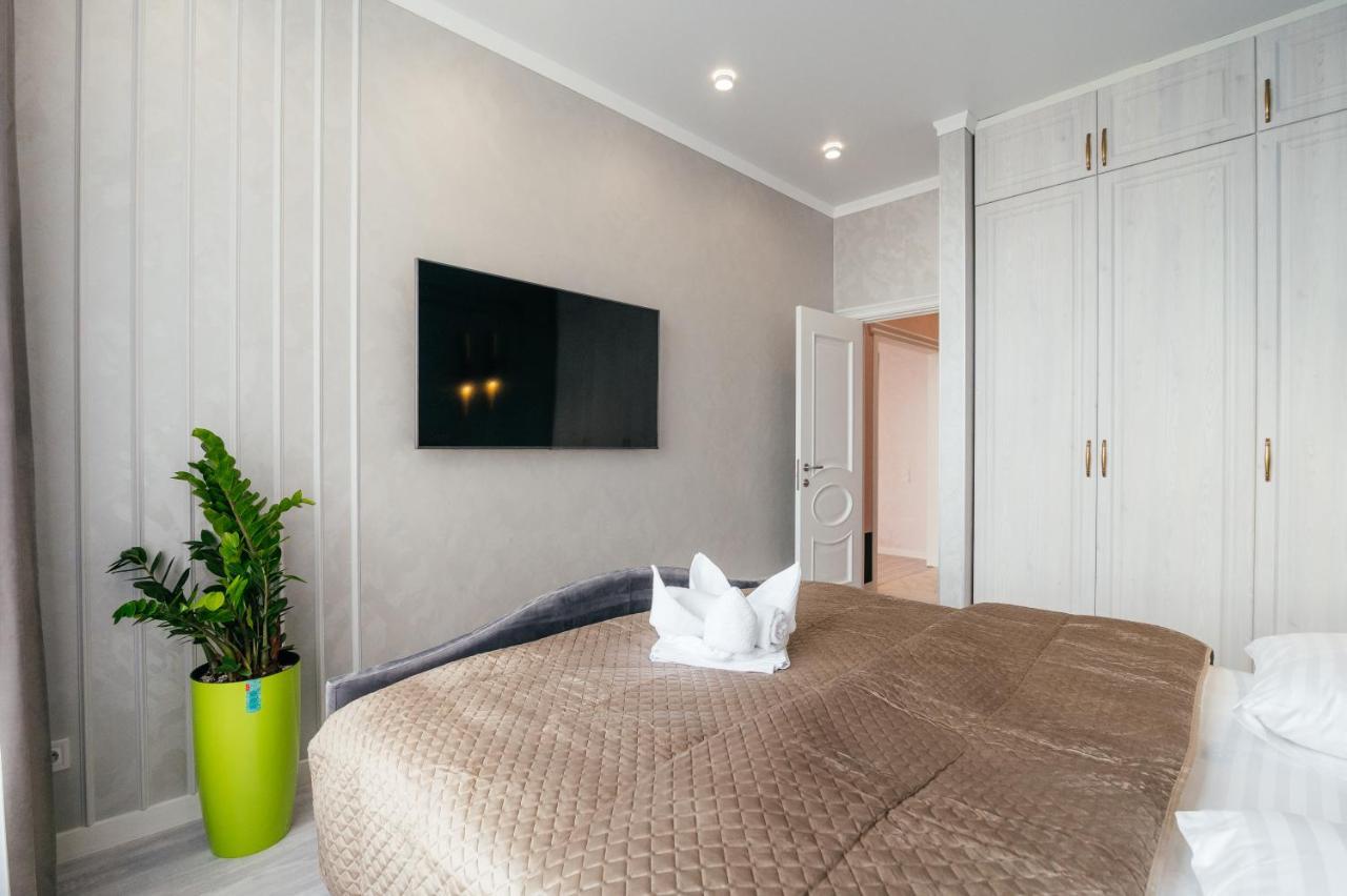 Pearl Premium Apartments 5 Киев Екстериор снимка